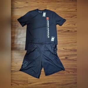 Under Armour Tee & Shorts Set. BNWT! Size Large